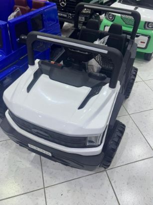 صورة جيب أطفال كهربائي ماطورين 12 فولت بشكل FORD